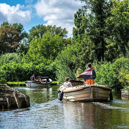 보트호텔 Quiet Waterloft Near Amsterdam And Schiphol Ws17 알스메르