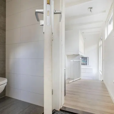 Quiet Waterloft Near Amsterdam And Schiphol Ws17 *