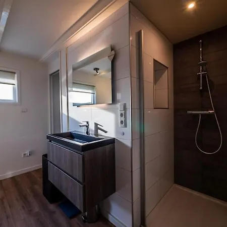 Quiet Waterloft Near Amsterdam And Schiphol Ws17 אלסמיר
