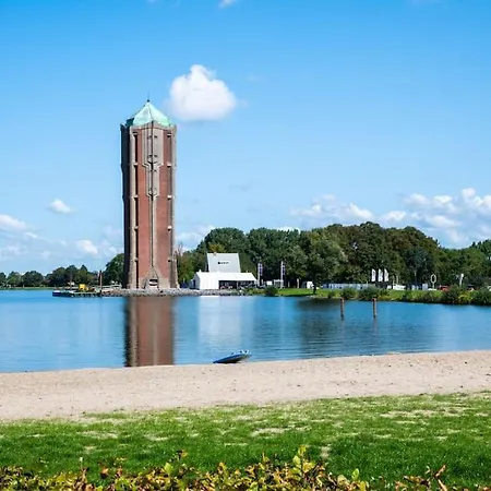 Hotel en barco Quiet Waterloft Near Amsterdam And Schiphol Ws17 *